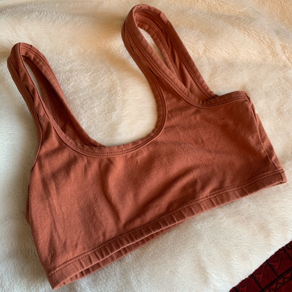 ARQ Wide Strap Bra